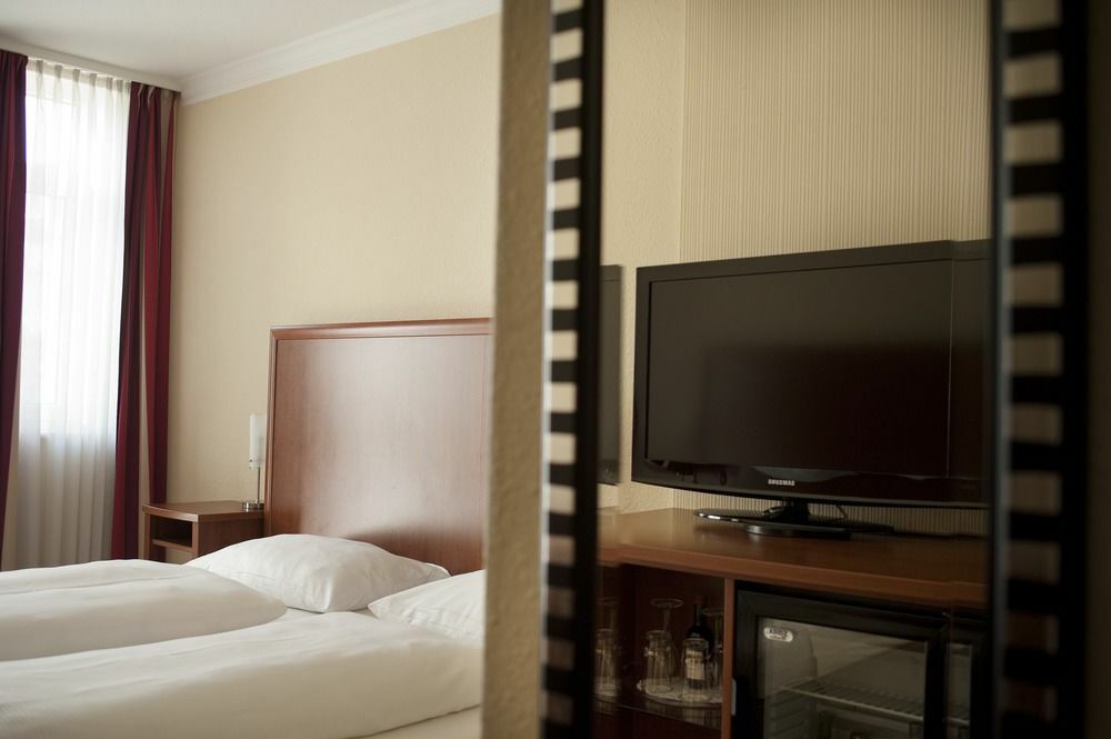 Dormero Hotel Muenchen-Kirchheim Messe Kirchheim bei Muenchen Εξωτερικό φωτογραφία